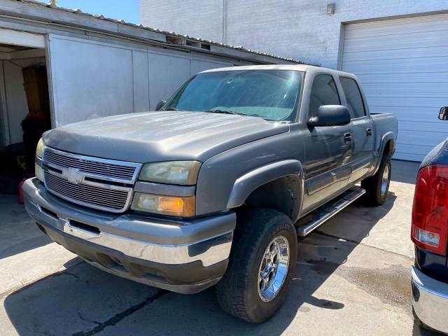 Photo 2 from auction – 2006 CHEVROLET SILVERADO with VIN 2GCEK13T261207370