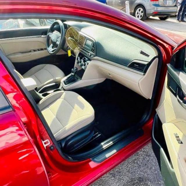 Photo 5 from auction – 2019 HYUNDAI ELANTRA SE with VIN 5NPD74LF2KH495070