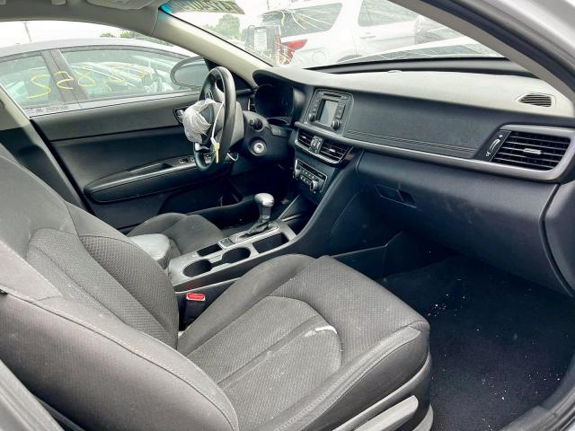 Photo 5 from auction – 2017 KIA OPTIMA LX with VIN 5XXGT4L33HG122333