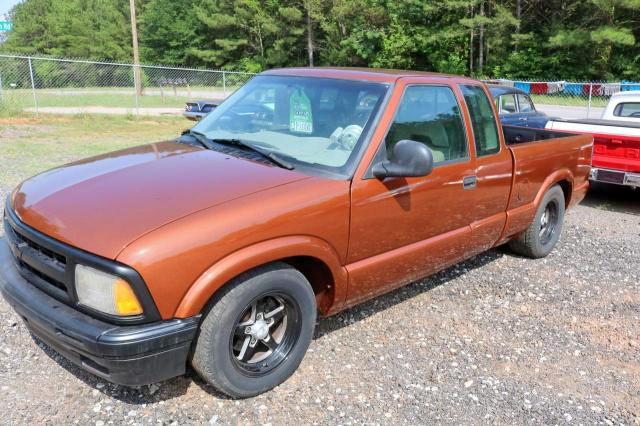 Photo 2 from auction – 1997 GMC SONOMA with VIN 1GTCS19X0VK508462