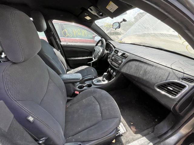 Photo 5 from auction – 2013 CHRYSLER 200 TOURIN with VIN 1C3CCBBB5DN539340