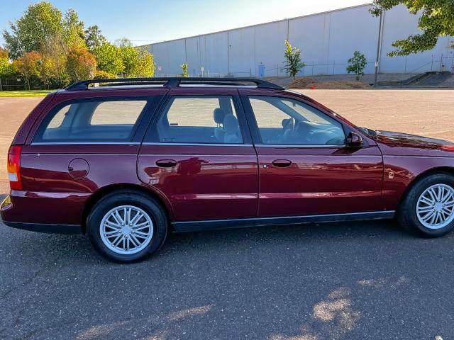 Photo 4 from auction – 2002 SATURN LW200 with VIN 1G8JU84F22Y527235