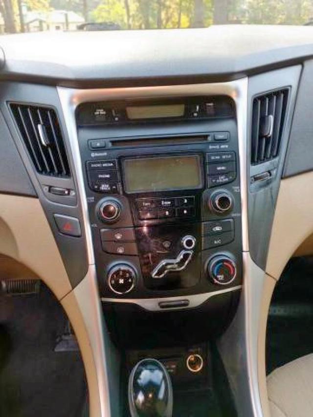 Photo 8 from auction – 2013 HYUNDAI SONATA GLS with VIN 5NPEB4AC0DH609095