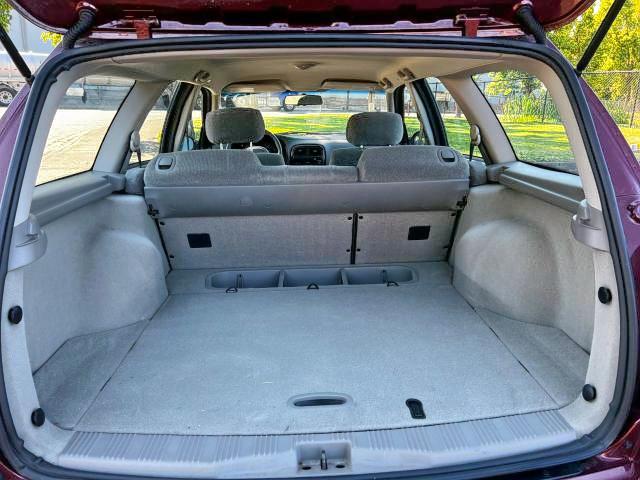 Photo 9 from auction – 2002 SATURN LW200 with VIN 1G8JU84F22Y527235