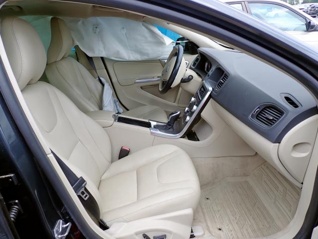 Photo 5 from auction – 2015 VOLVO S60 PREMIE with VIN YV140MFK8F1334162