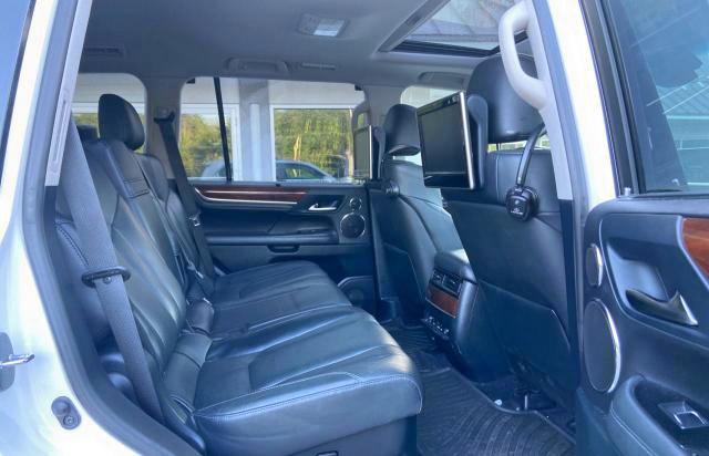 Photo 6 from auction – 2016 LEXUS LX 570 with VIN JTJHY7AX5G4207676