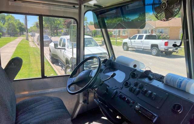 Photo 5 from auction – 2016 FORD F59 with VIN 1F64F5KY8G0A09672