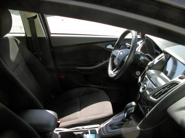 Photo 5 from auction – 2017 FORD FOCUS SEL with VIN 1FADP3M22HL200159