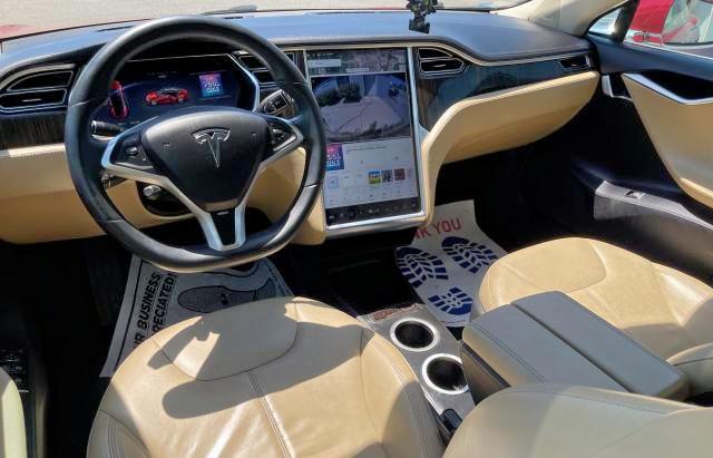 Photo 9 from auction – 2013 TESLA MODEL S with VIN 5YJSA1CG0DFP18305