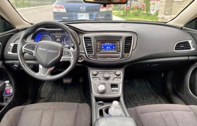Photo 9 from auction – 2015 CHRYSLER 200 LIMITE with VIN 1C3CCCAG6FN525369