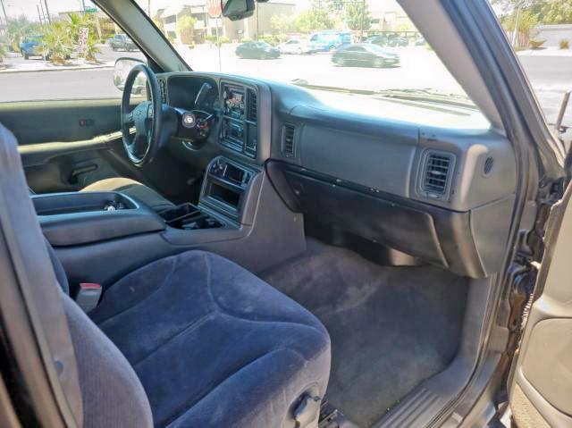 Photo 5 from auction – 2003 CHEVROLET SILVERADO with VIN 1GCEK19T53Z295907