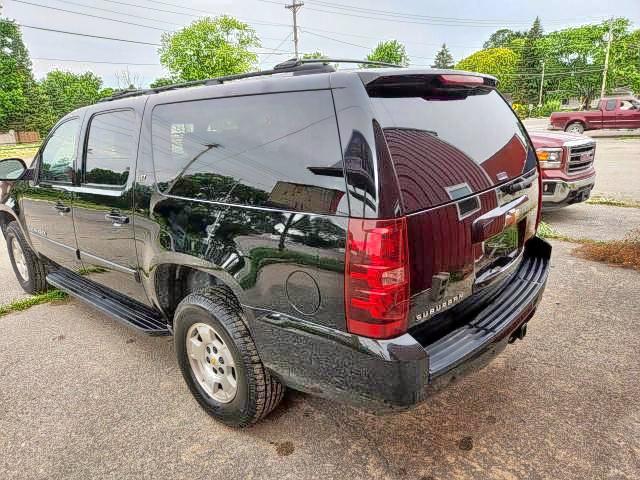 Photo 3 from auction – 2008 CHEVROLET SUBURBAN K with VIN 3GNFK16378G290389
