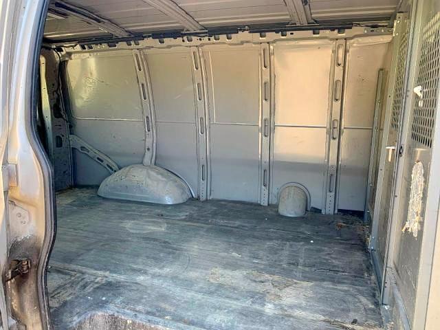 Photo 6 from auction – 2006 CHEVROLET EXPRESS G3 with VIN 1GCHG35U661244217
