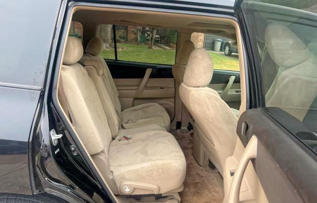 Photo 6 from auction – 2010 TOYOTA HIGHLANDER with VIN 5TDBK3EH3AS005744