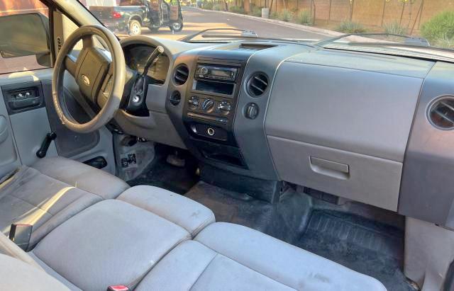 Photo 5 from auction – 2004 FORD F150 XL with VIN 1FTRX12W44KD84207