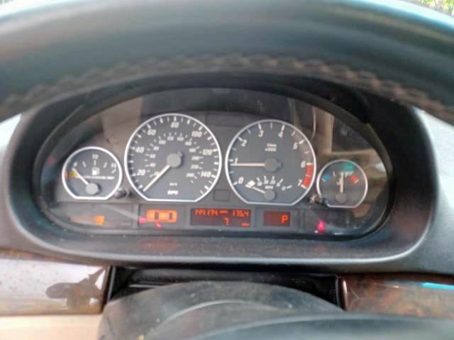 Photo 8 from auction – 2003 BMW 330 CI with VIN WBABS53433JU96163