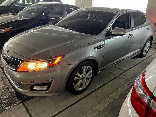 Photo 2 from auction – 2015 KIA OPTIMA LX with VIN KNAGM4A74F5588399