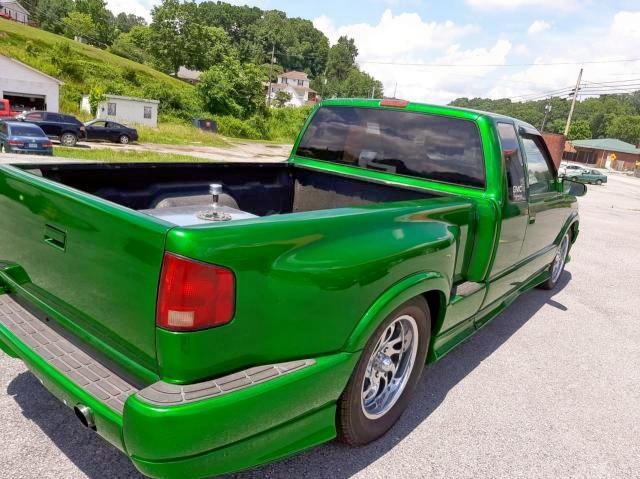 Photo 4 from auction – 1997 GMC SONOMA with VIN 1GTCS19W1V8513187