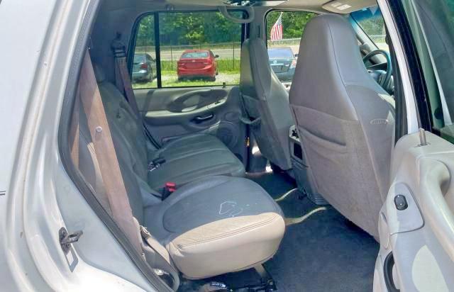 Photo 6 from auction – 2002 FORD EXPEDITION with VIN 1FMFU16L52L452593