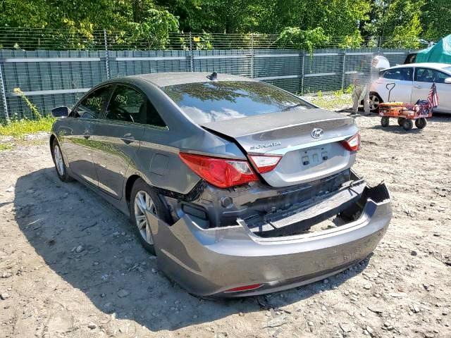 Photo 3 from auction – 2011 HYUNDAI SONATA GLS with VIN 5NPEB4AC0BH031352