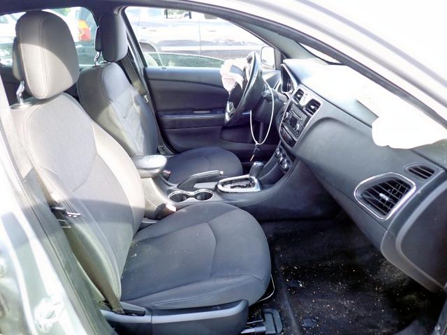 Photo 5 from auction – 2013 CHRYSLER 200 TOURIN with VIN 1C3CCBBBXDN584547