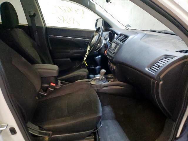 Photo 5 from auction – 2015 MITSUBISHI OUTLANDER with VIN 4A4AR3AW8FE043472