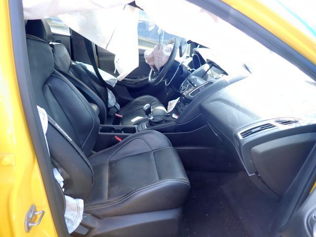 Photo 5 from auction – 2017 FORD FOCUS ST with VIN 1FADP3L9XHL332326