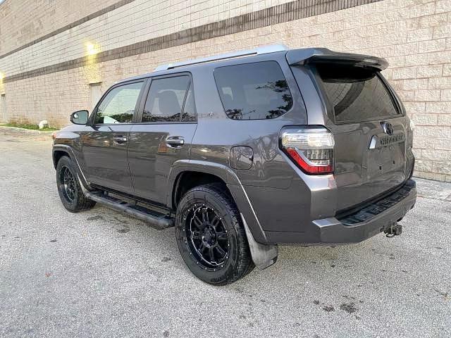 Photo 3 from auction – 2015 TOYOTA 4RUNNER SR with VIN JTEZU5JR5F5101001