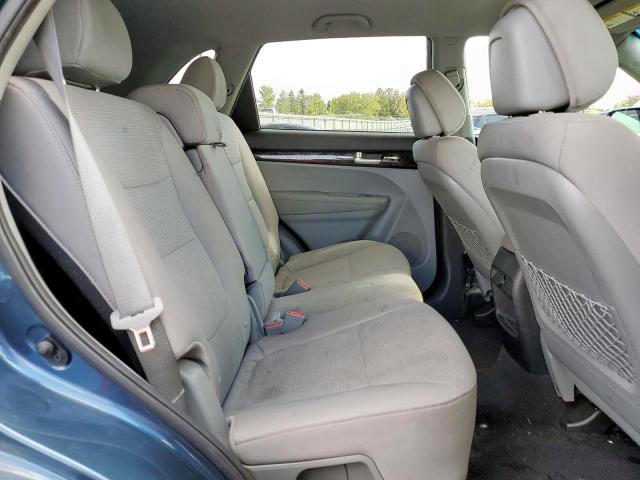 Photo 6 from auction – 2015 KIA SORENTO LX with VIN 5XYKTCA60FG552394