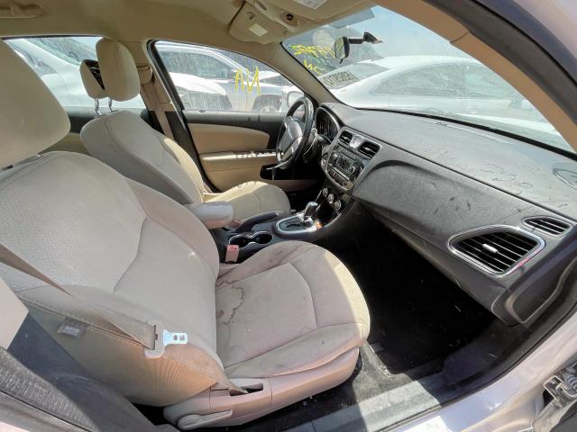 Photo 5 from auction – 2014 CHRYSLER 200 TOURIN with VIN 1C3CCBBG0EN114752