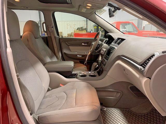 Photo 5 from auction – 2016 GMC ACADIA SLE with VIN 1GKKRPKDXGJ105046