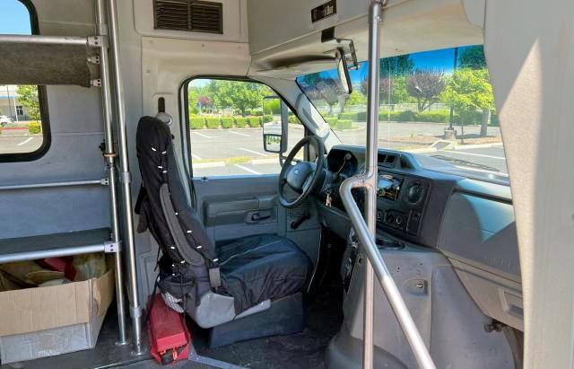 Photo 5 from auction – 2011 FORD ECONOLINE with VIN 1FDFE4FS4BDB12285