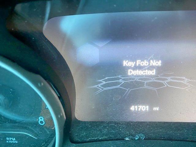 Photo 8 from auction – 2019 JEEP COMPASS LI with VIN 3C4NJCCB2KT802119