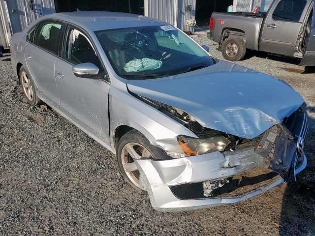 VOLKSWAGEN PASSAT SE 2015 with VIN 1VWBT7A36FC045126 - Photo from auction