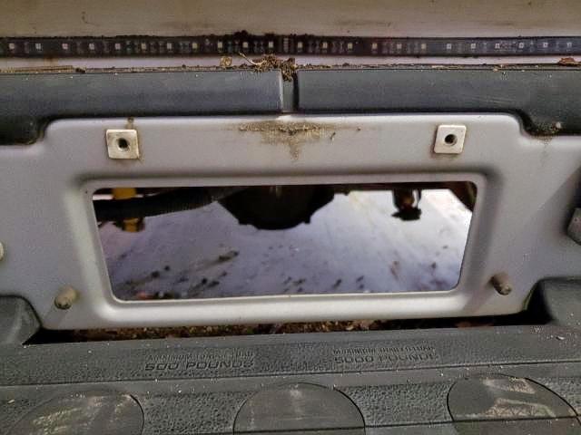 Photo 9 from auction – 2000 CHEVROLET SILVERADO with VIN 1GCEC14W8YZ303603