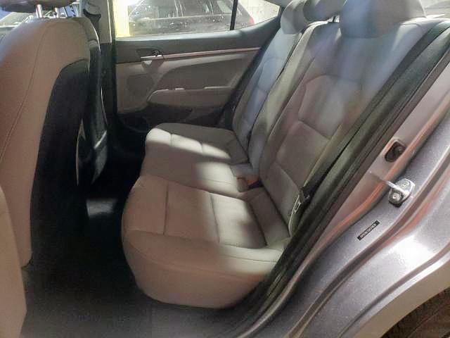 Photo 6 from auction – 2018 HYUNDAI ELANTRA SE with VIN 5NPD74LF2JH374635