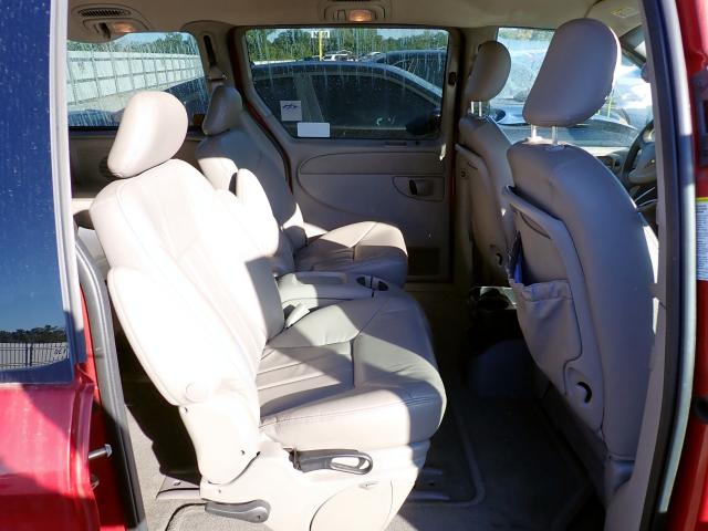 Photo 6 from auction – 2003 CHRYSLER TOWN & COU with VIN 2C4GP54L83R238961