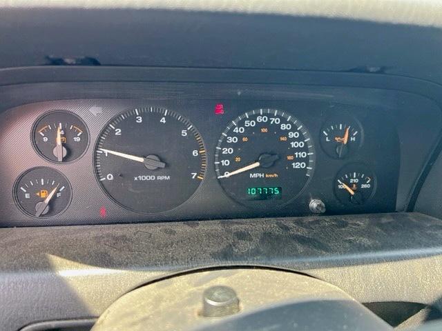 Photo 8 from auction – 2002 JEEP GRAND CHER with VIN 1J4GW48S22C129041