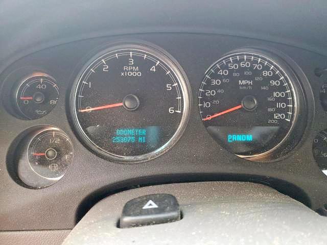 Photo 8 from auction – 2009 GMC YUKON SLT with VIN 1GKFK33009R213965