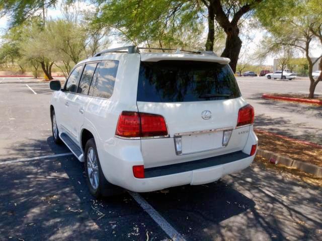 Photo 3 from auction – 2011 LEXUS LX 570 with VIN JTJHY7AX8B4059080