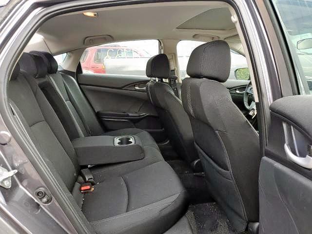 Photo 6 from auction – 2018 HONDA CIVIC EX with VIN 19XFC2F75JE201161