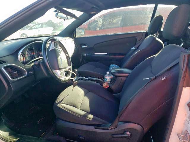 Photo 5 from auction – 2012 CHRYSLER 200 TOURIN with VIN 1C3BCBEB0CN218523