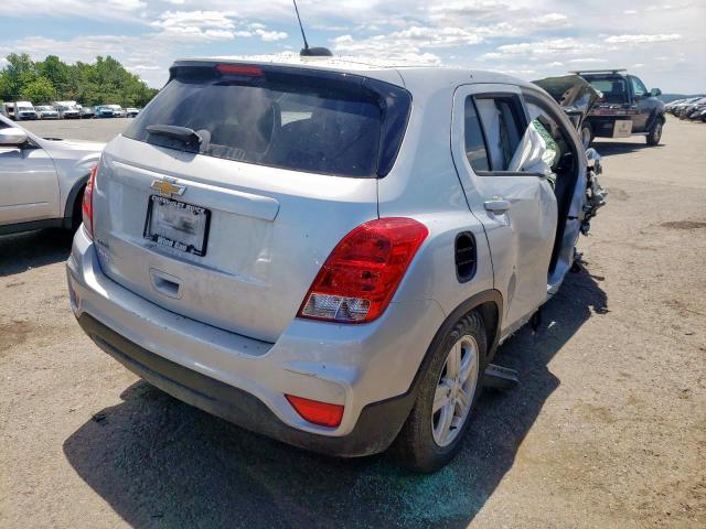 Photo 4 from auction – 2020 CHEVROLET TRAX LS with VIN KL7CJKSB5LB025194