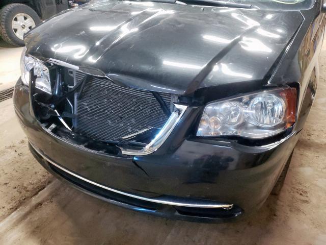 Photo 9 from auction – 2015 CHRYSLER TOWN & COU with VIN 2C4RC1CG5FR756340