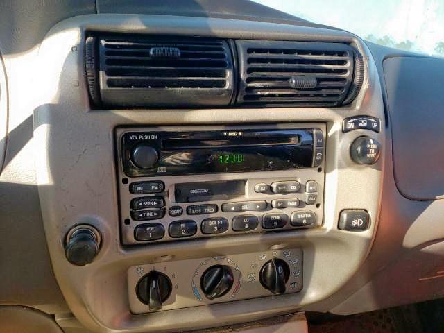 Photo 9 from auction – 2001 FORD EXPLORER S with VIN 1FMZU67E71UB88215