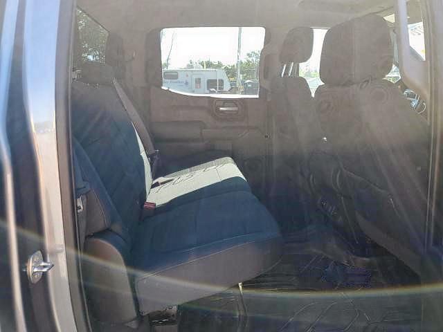 Photo 6 from auction – 2019 CHEVROLET SILVERADO with VIN 1GCUYDED5KZ141075