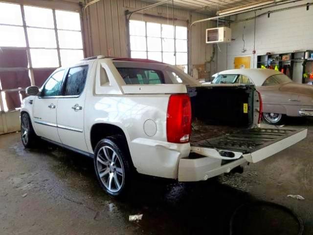 Photo 3 from auction – 2013 CADILLAC ESCALADE E with VIN 3GYT4NEFXDG236341