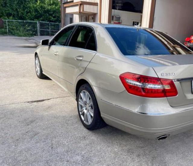Photo 3 from auction – 2012 MERCEDES-BENZ E 350 with VIN WDDHF5KB4CA547967
