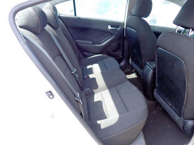 Photo 6 from auction – 2016 KIA FORTE LX with VIN KNAFK4A60G5459621