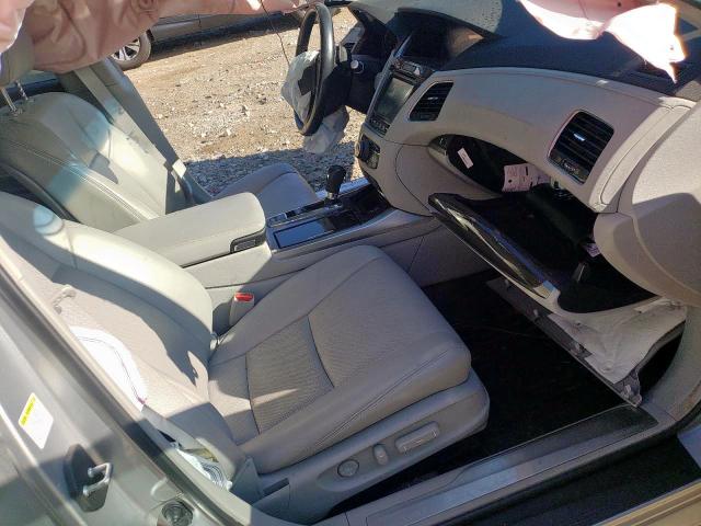 Photo 5 from auction – 2014 ACURA RLX TECH with VIN JH4KC1F54EC000080